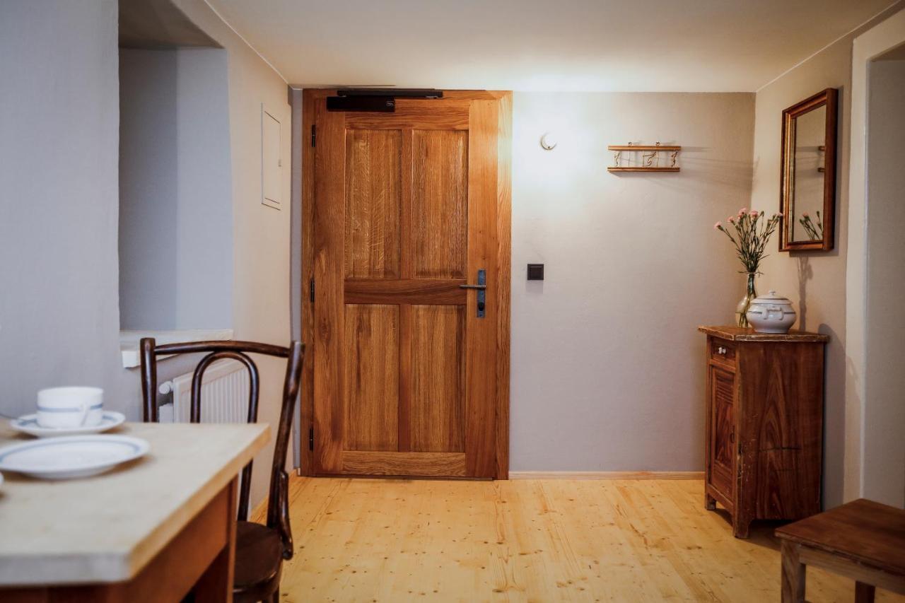 Clara Erdgeschosswohnung Im Juedischen Viertel Hohenems Exterior photo